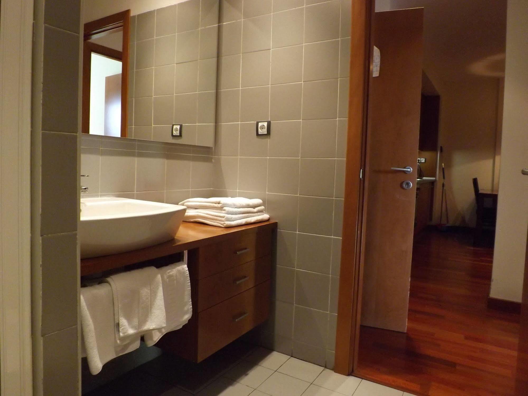 Roca Nevada Suites Villanúa Extérieur photo